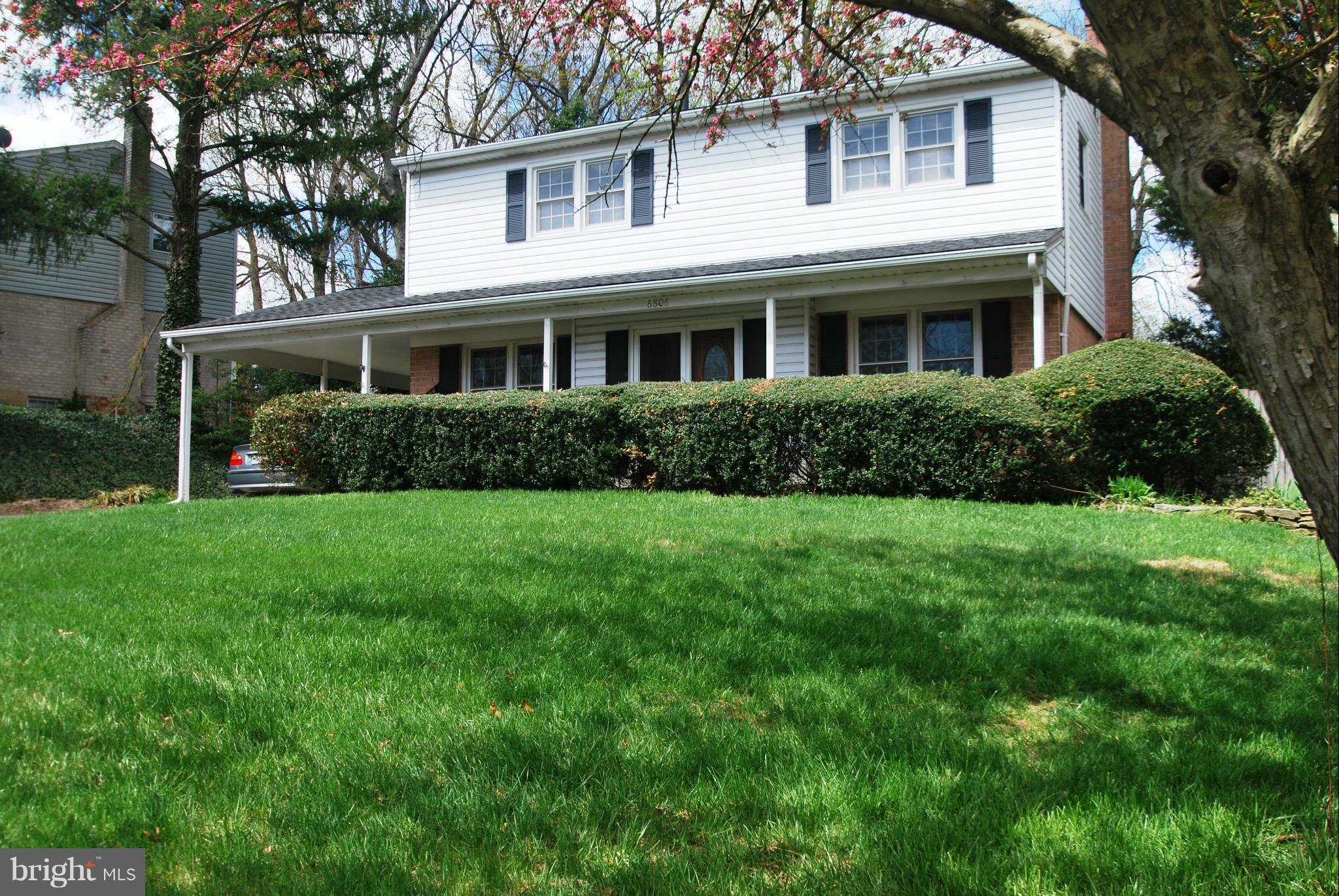 6806 Houndmaster Road Springfield, VA 22152 - Photo 27 of 27 Exterior (Front)