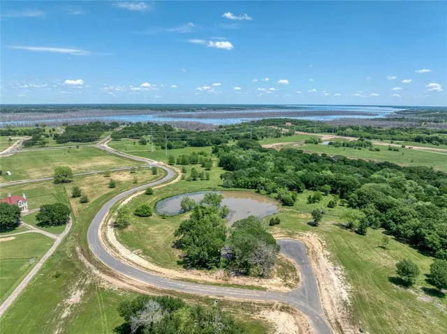 a view of a garden with a outdoor space