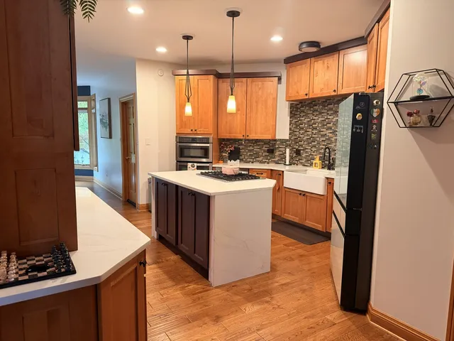 $860,000 | 10653 Great Egret Drive, Orland Park, IL 60467