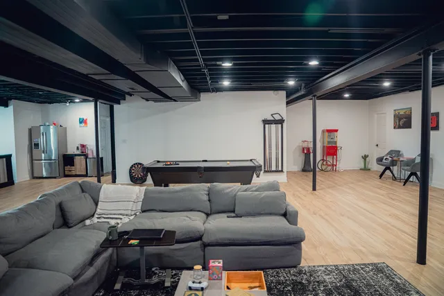 $860,000 | 10653 Great Egret Drive, Orland Park, IL 60467