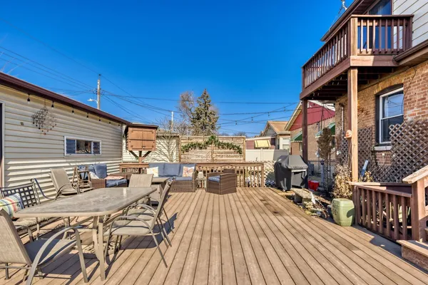 a outdoor view with sitting space
