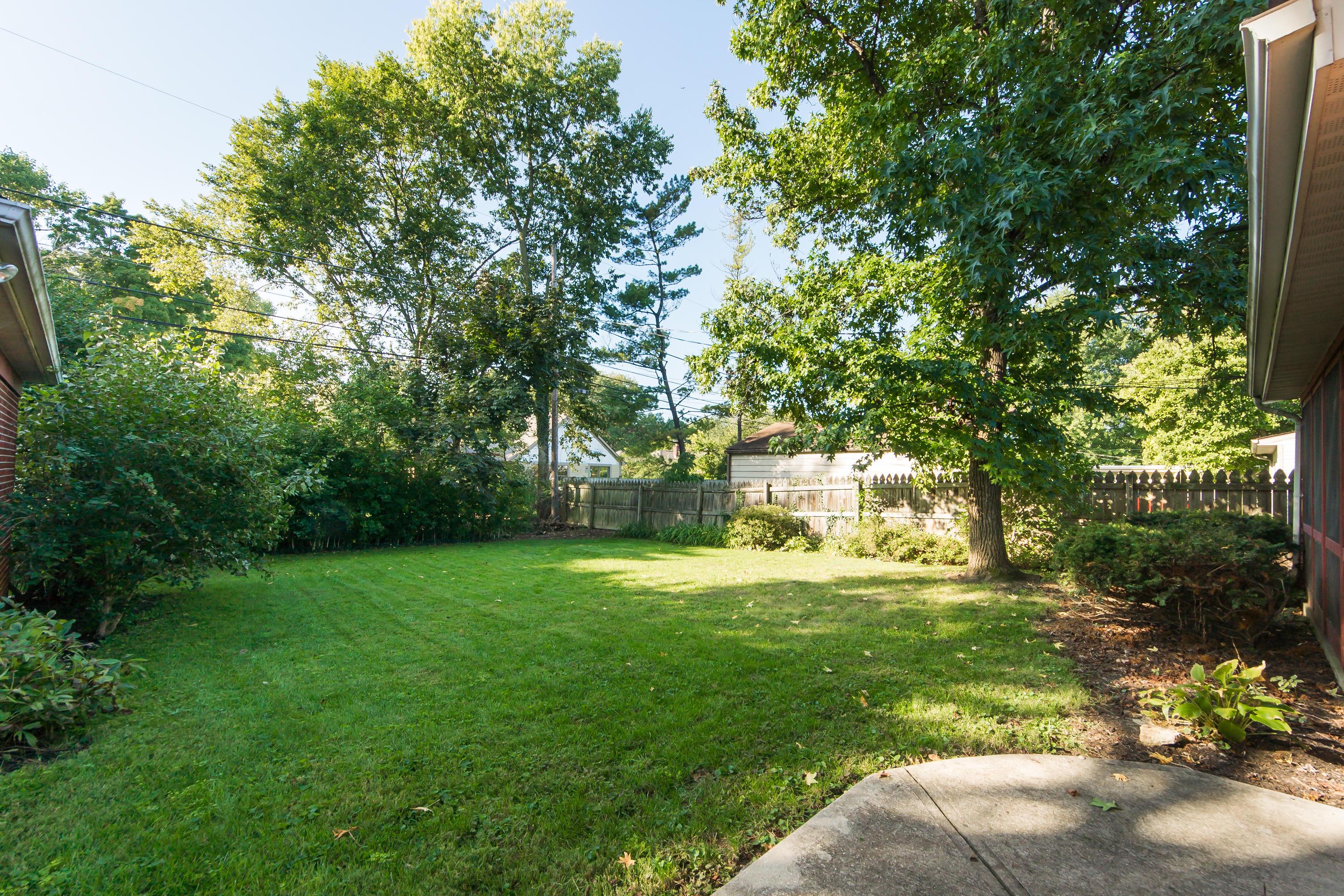 1989 Ridgecliff Road Upper Arlington, OH 43221 - Photo 30 of 32