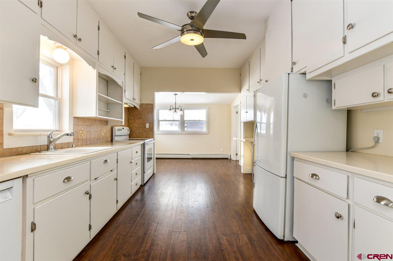 60246 Spring Creek Road Montrose, CO 81403 - Photo 12 of 31 Gallery Image 12
