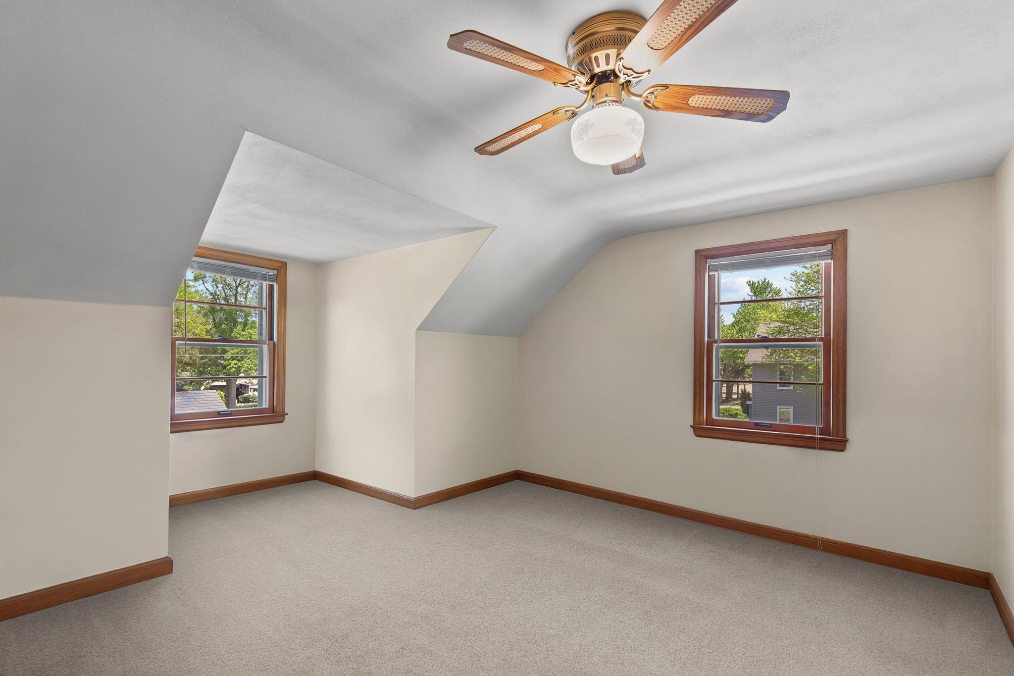 731 East Fremont Street Appleton, WI 54915 - Photo 19 of 54