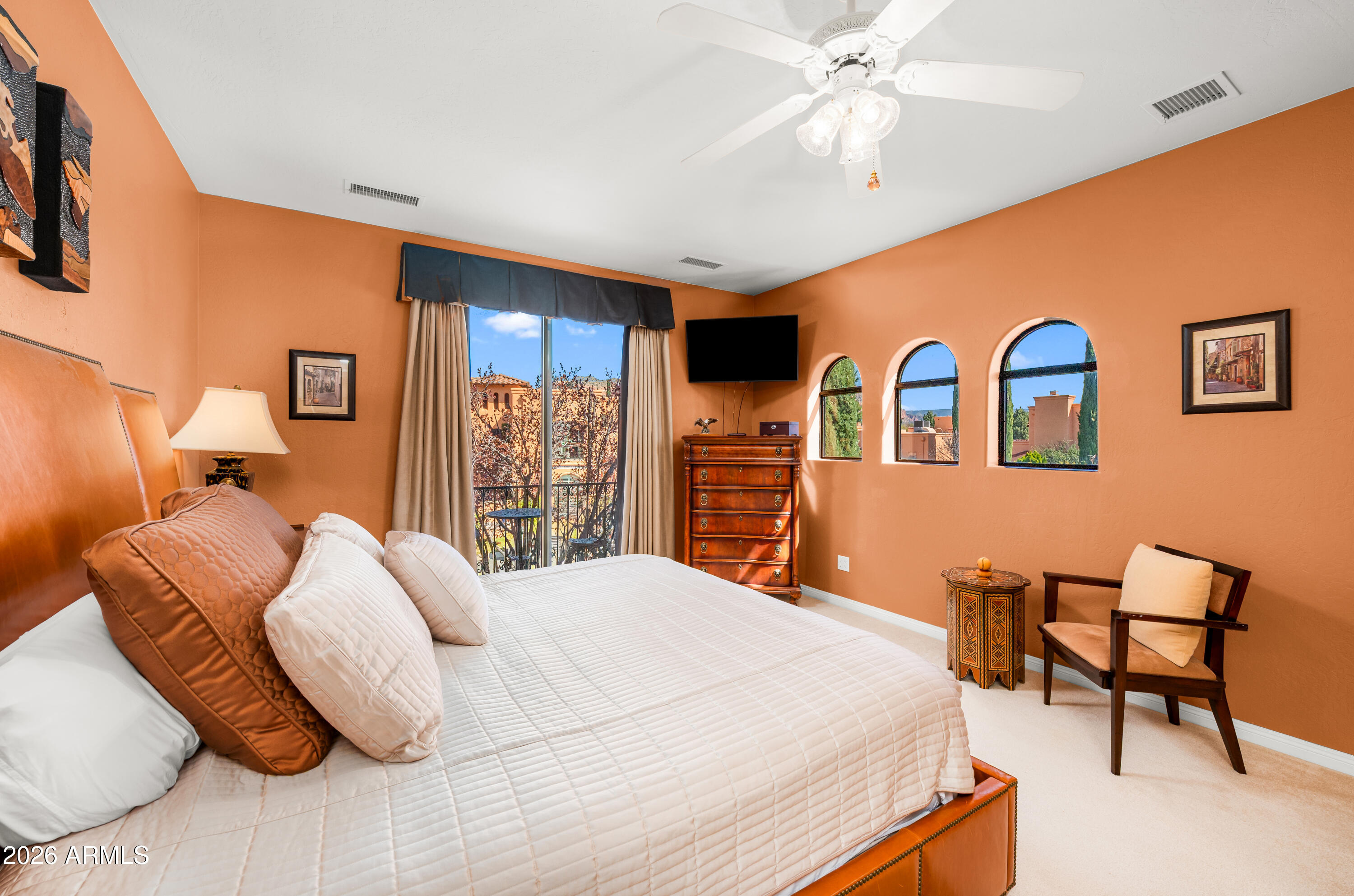 49 Rim Trail Circle Sedona, AZ 86351 - Photo 19 of 41 Primary Suite