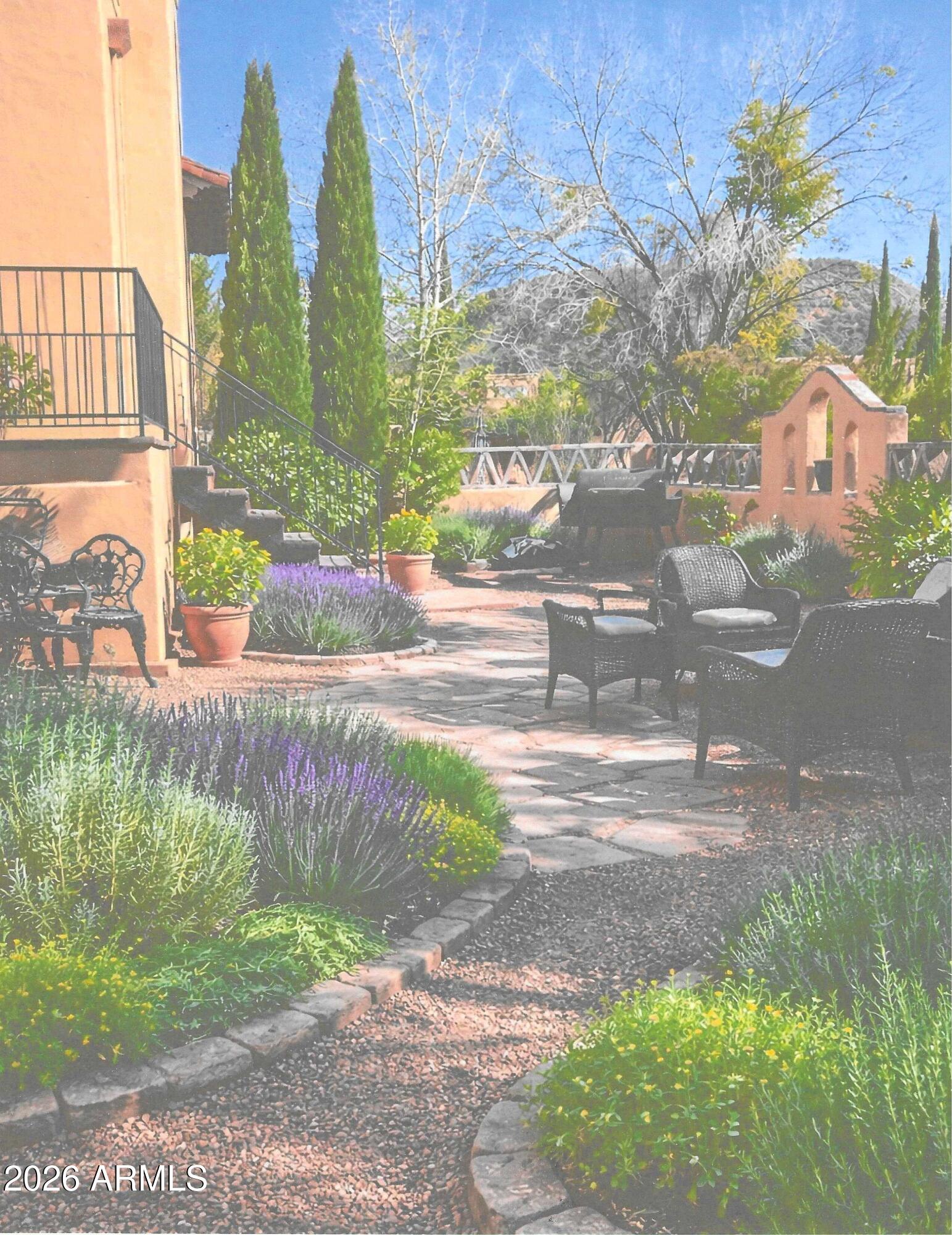 49 Rim Trail Circle Sedona, AZ 86351 - Photo 9 of 41 Backyard Design