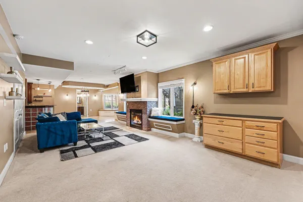 $790,000 | 372 Overlook Drive, Oxford, MI 48371