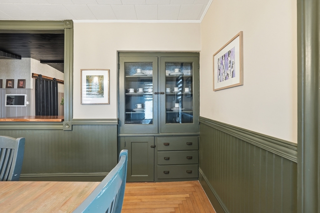 26 Fales Street Worcester, MA 01606 - Photo 16 of 42