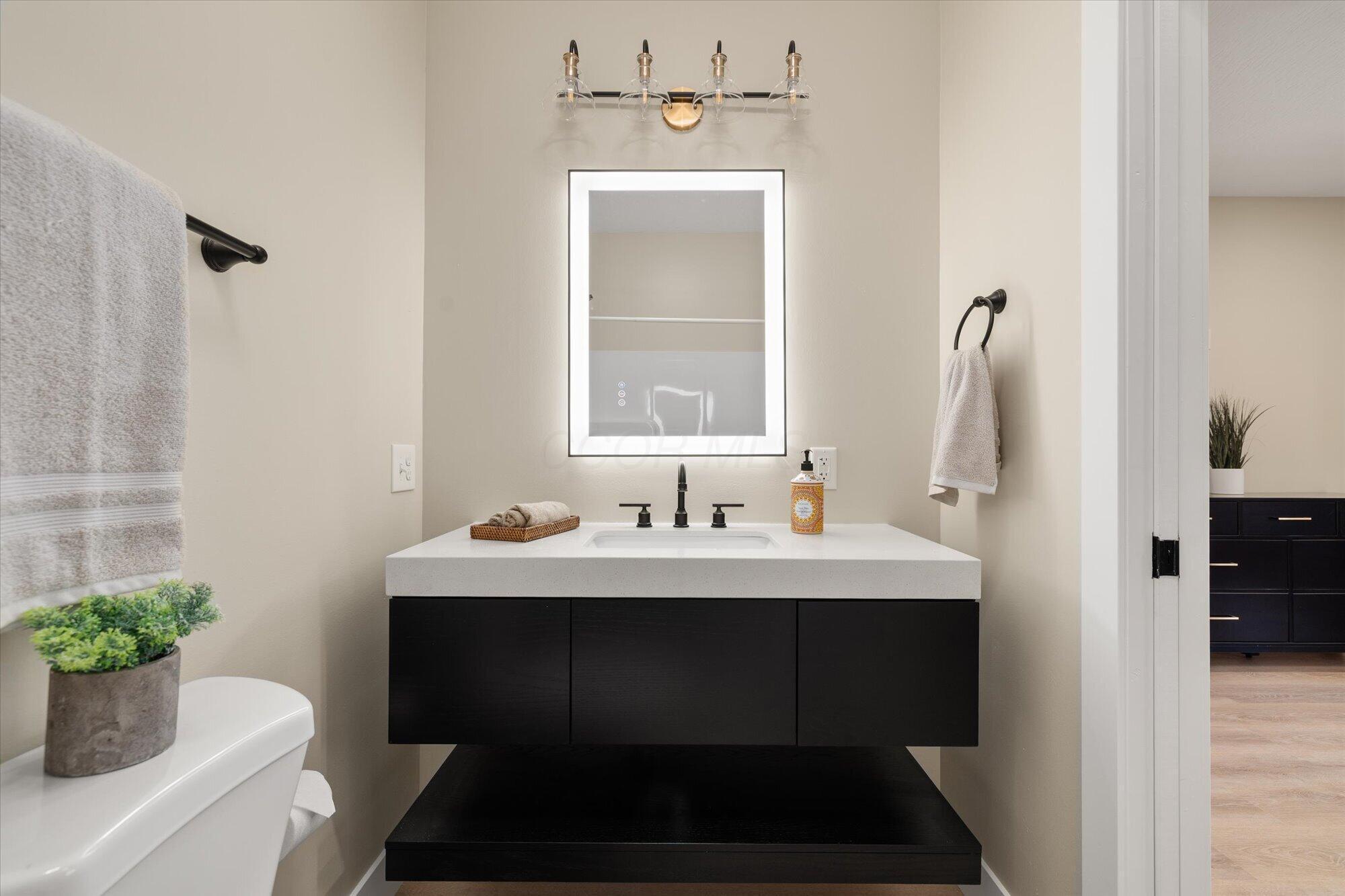 1237 South Trimble Road Mansfield, OH 44907 - Photo 24 of 38 26-int-bed-1_bath-1