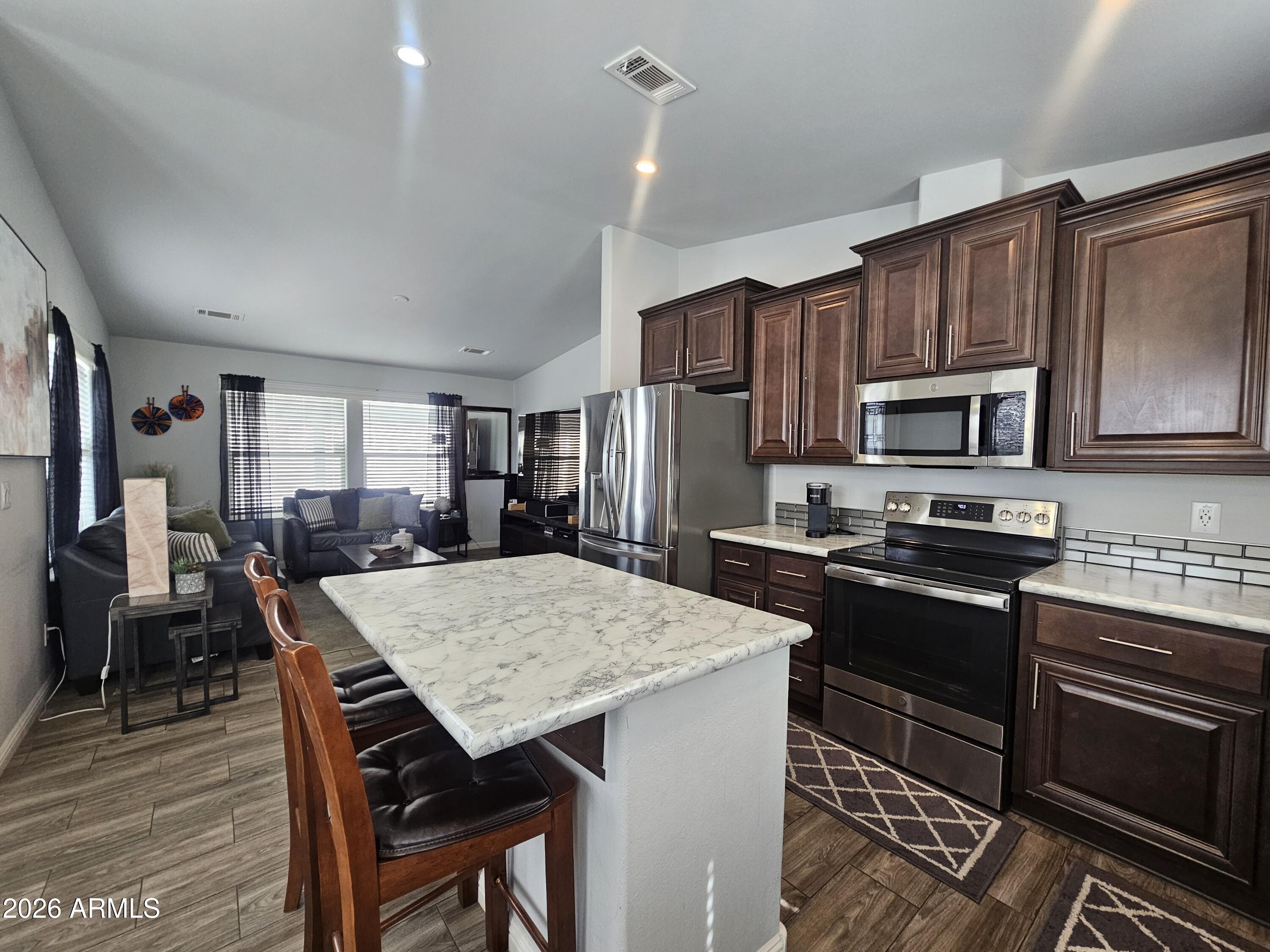 650 North Hawes Road, Unit 3208 Mesa, AZ 85207 - Photo 3 of 39 20260513_090511