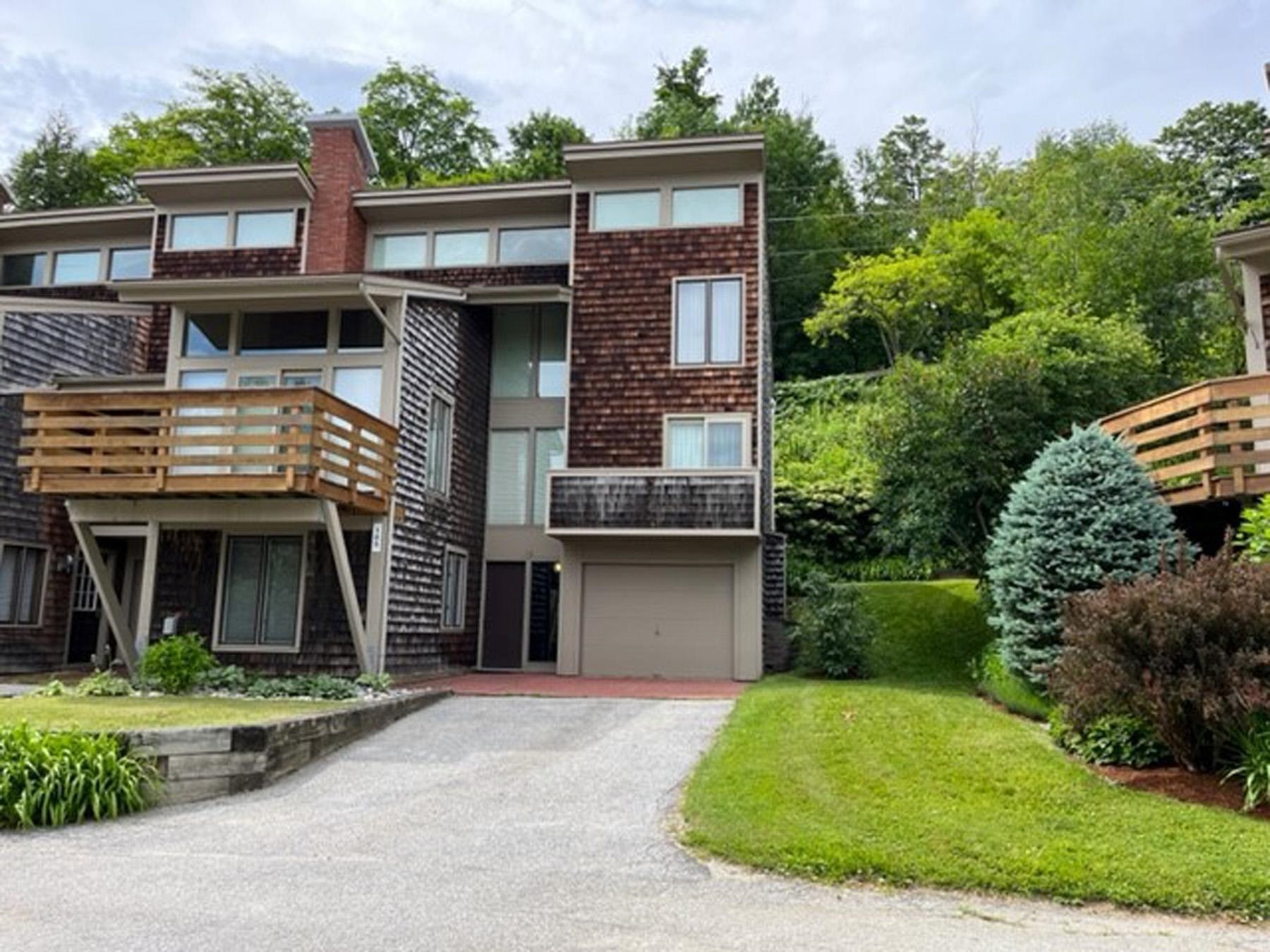 105 Forum Drive, Unit 16 Warren, VT 05674 - Photo 33 of 36