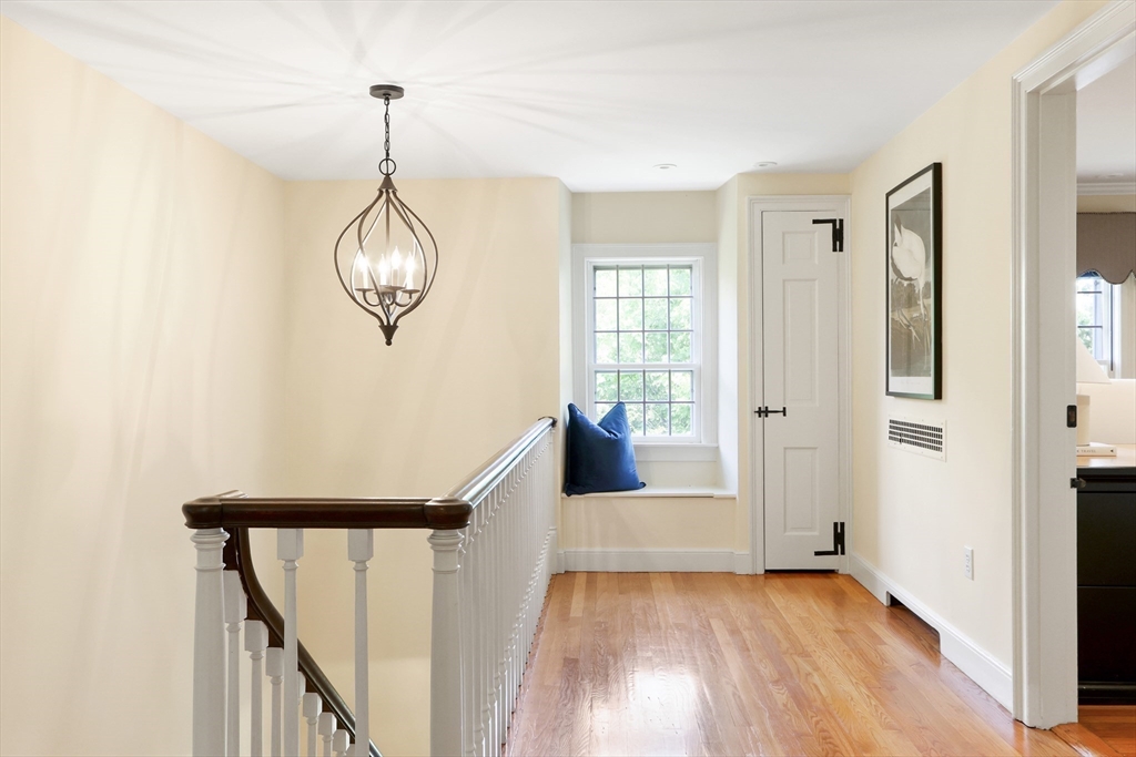 42 Edmunds Road Wellesley, MA 02481 - Photo 19 of 42