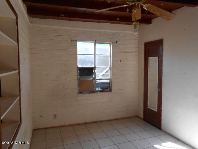 837 West Vanover Road Tucson, AZ 85705 - Photo 8 of 28 Gallery Image 8