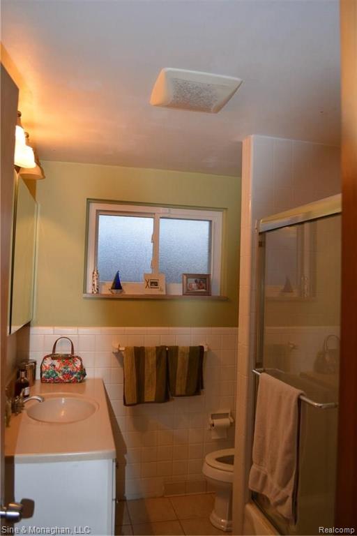 21366 Littlestone Road Harper Woods, MI 48225 - Photo 6 of 14