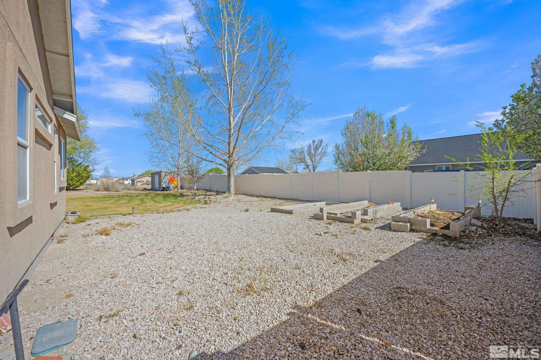 1910 Sky Ridge Drive Fallon, NV 89406 - Photo 8 of 39 Photo 8