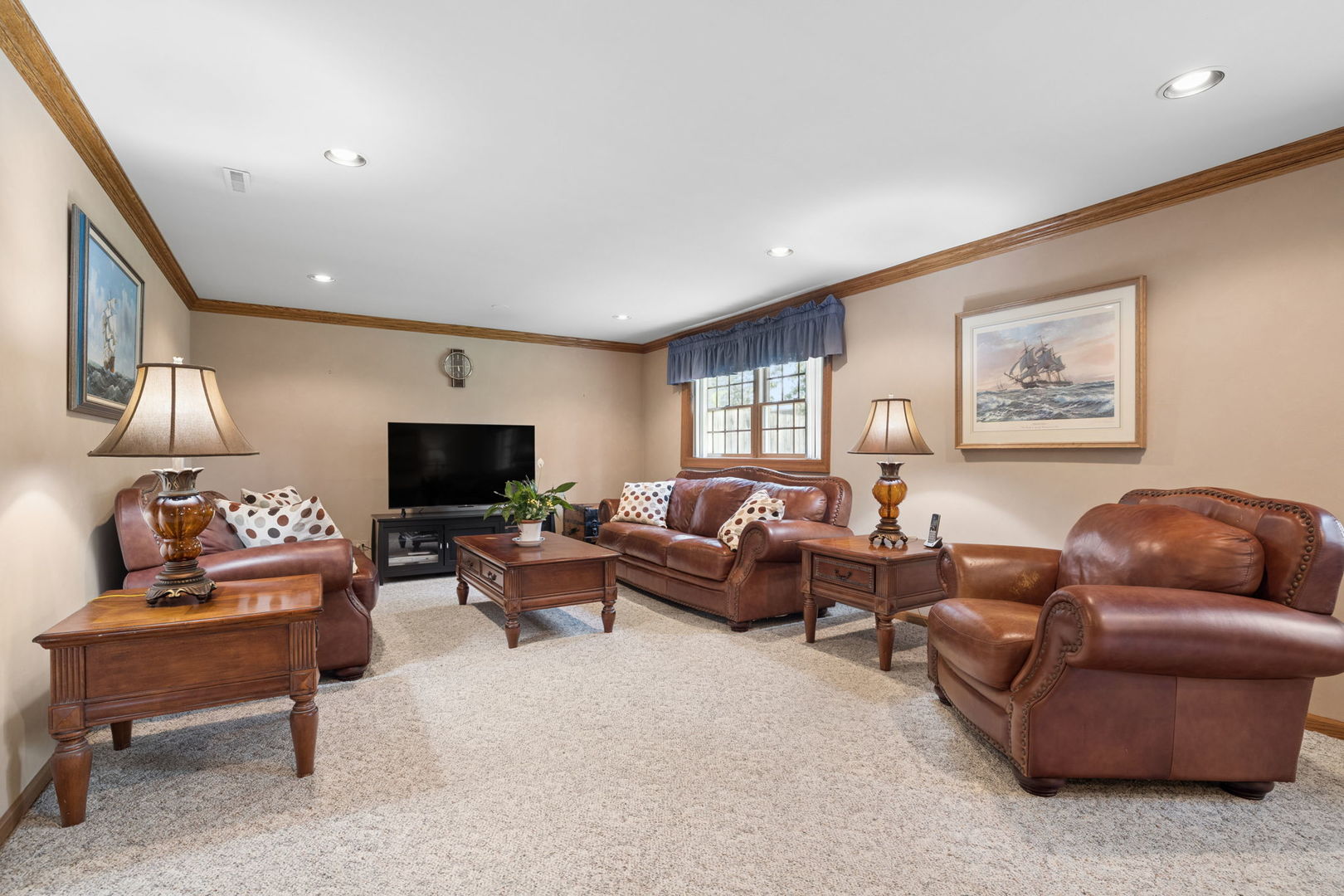 7802 Sawyer Road Darien, IL 60561 - Photo 18 of 29 Gallery Image 18