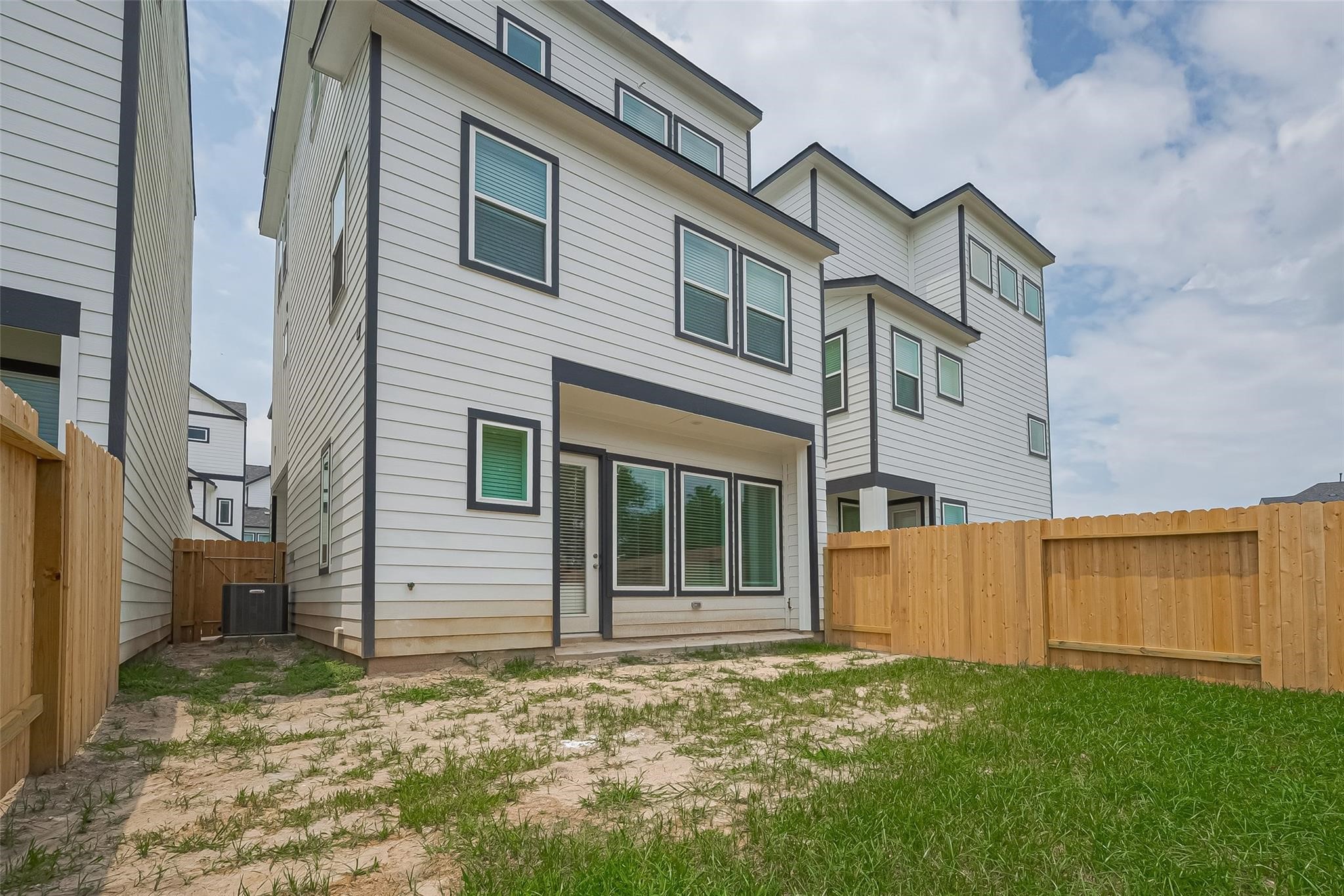 8913 Grovner Place Houston, TX 77080 - Photo 38 of 44