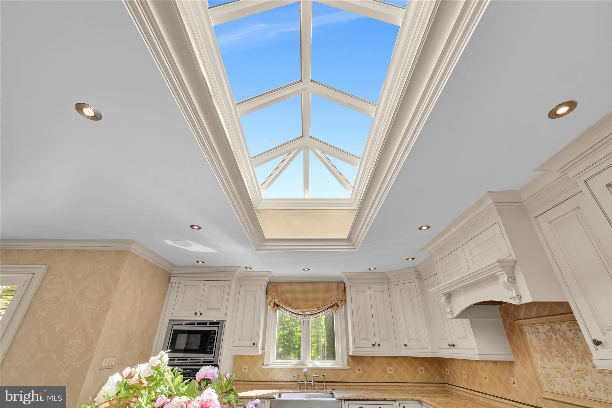 418 Mill Creek Road Gladwyne, PA 19035 - Photo 16 of 58 Atrium Window in Kitchen