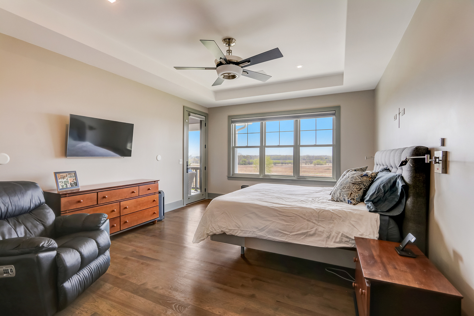 1812 Hunters Ridge Lane Sugar Grove, IL 60554 - Photo 17 of 45 a bedroom with furniture and wooden floor