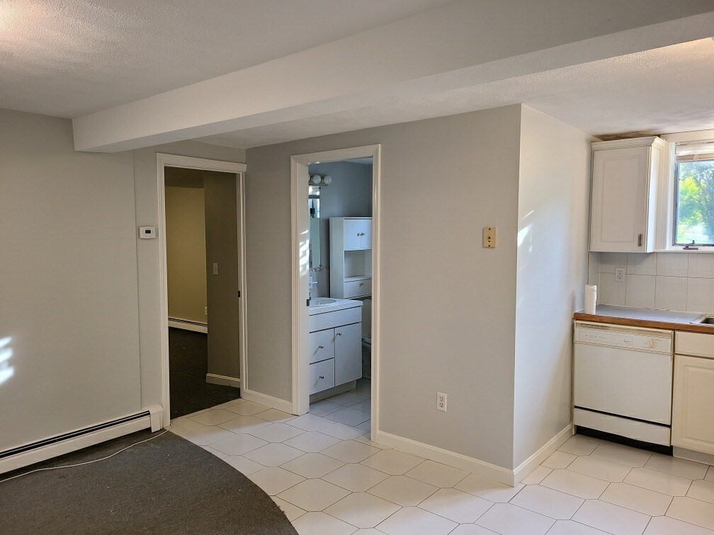 1 Salem Street, Unit B1 Wakefield, MA 01880 - Photo 10 of 12 a view of a utility room with closet area