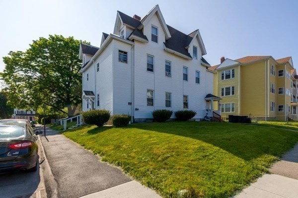 5 Palm Street Worcester, MA 01604 - Photo 3 of 25 Gallery Image 3