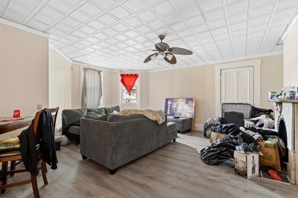 5 Palm Street Worcester, MA 01604 - Photo 10 of 25 Gallery Image 10