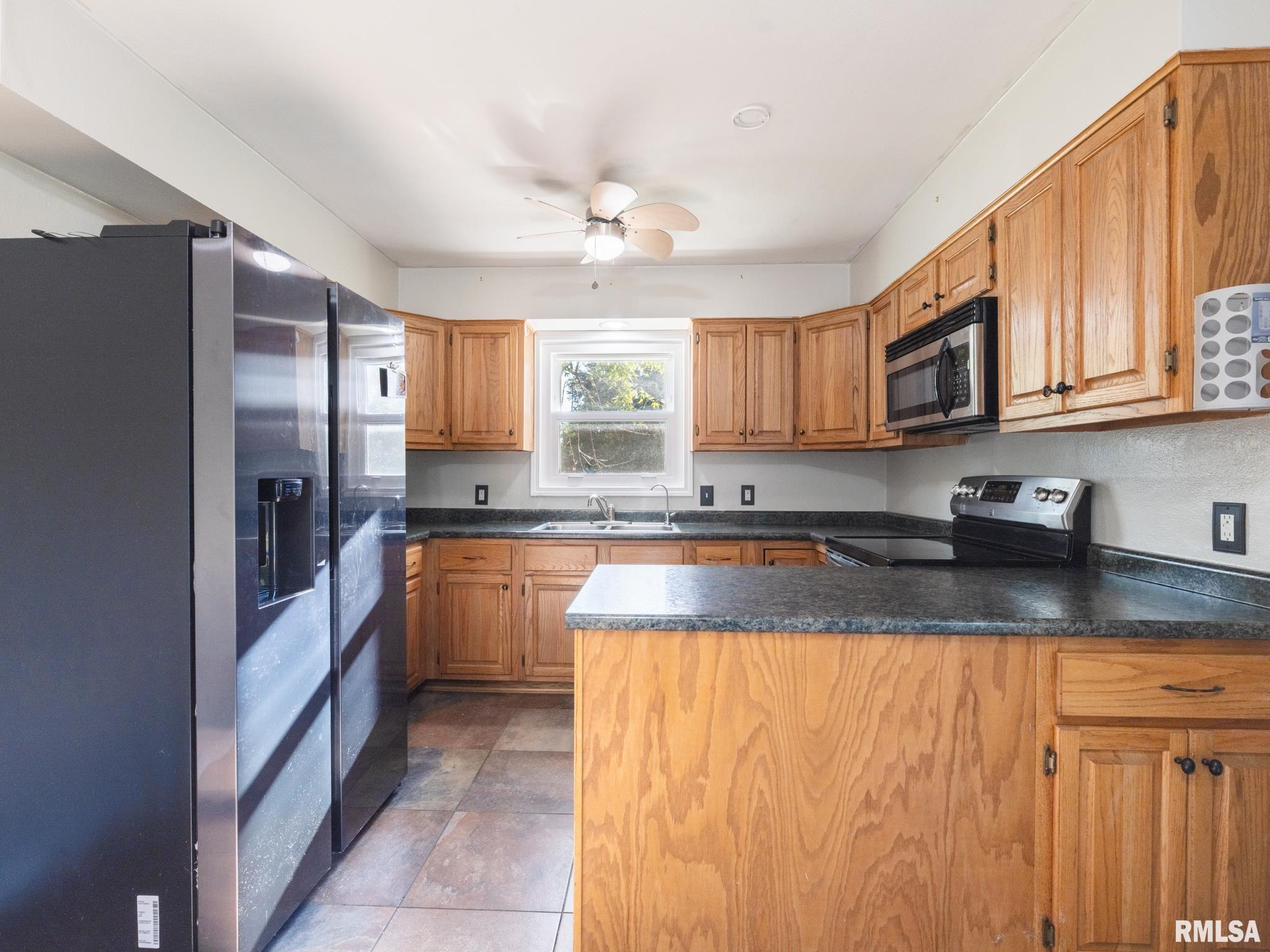 13082 Laurel Street Manito, IL 61546 - Photo 16 of 52