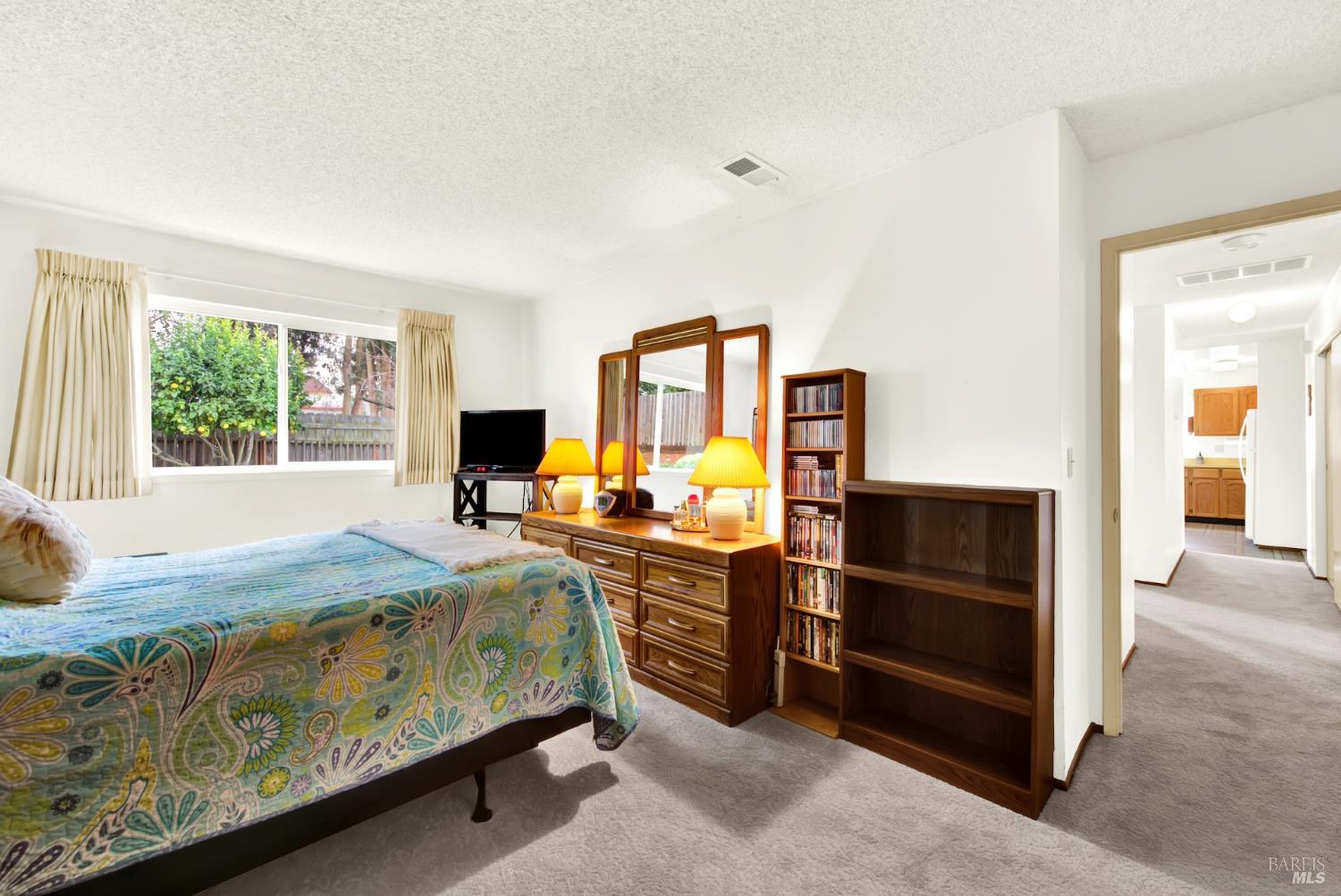 909 Seascape Circle Rodeo, CA 94572 - Photo 20 of 44