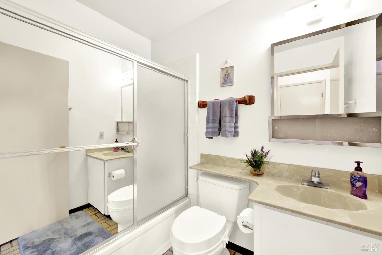 909 Seascape Circle Rodeo, CA 94572 - Photo 23 of 44 Hall bath features shower over tub