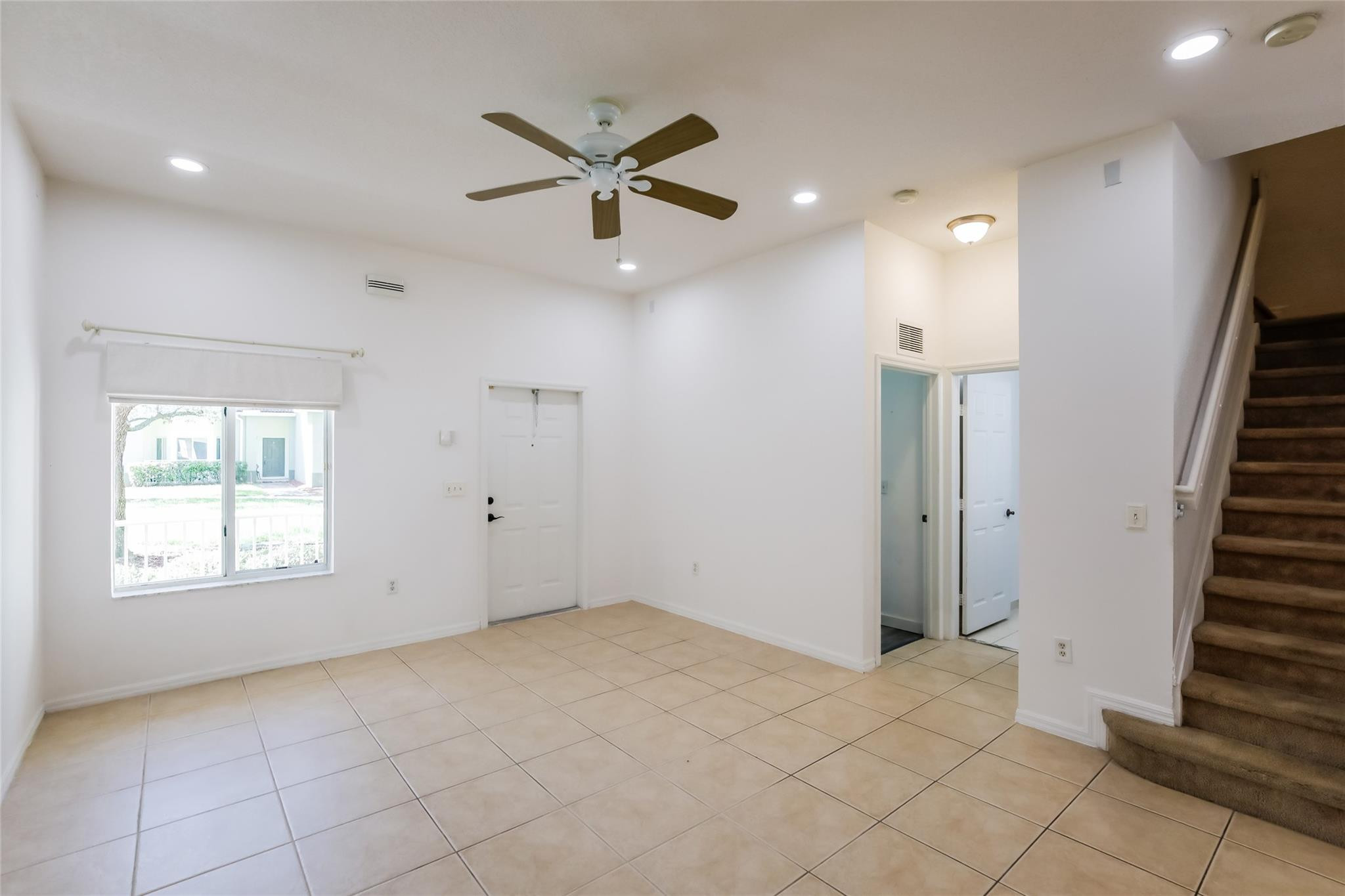 1948 Southeast 23rd Road, Unit 1948 Homestead, FL 33035 - Photo 6 of 18 Photo 6