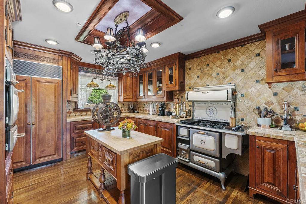 1779 Elevado Road Vista, CA 92084 - Photo 15 of 75