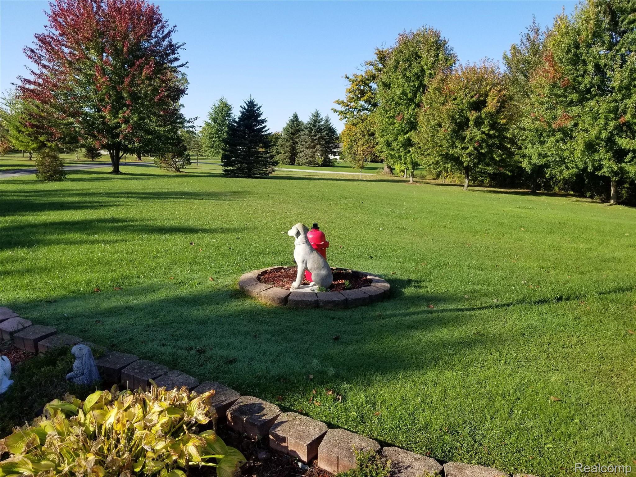445 South Allen Road St. Clair, MI 48079 - Photo 12 of 33 20191008_100514.jpg