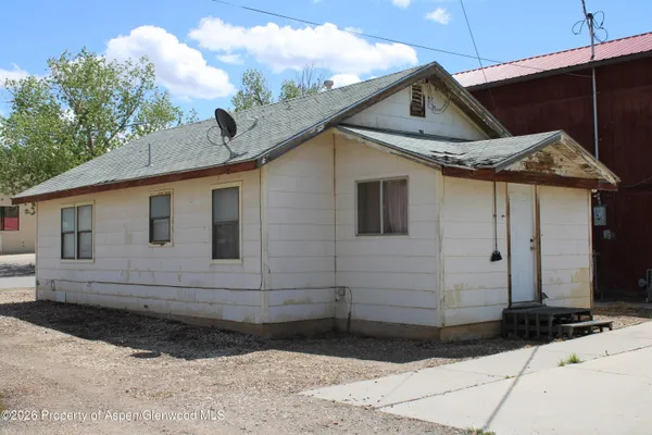 $195,000 | 302 West Main Street, Rangely, CO 81648