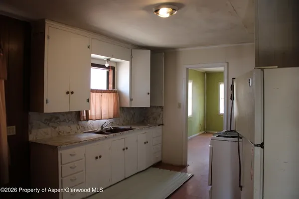 $195,000 | 302 West Main Street, Rangely, CO 81648
