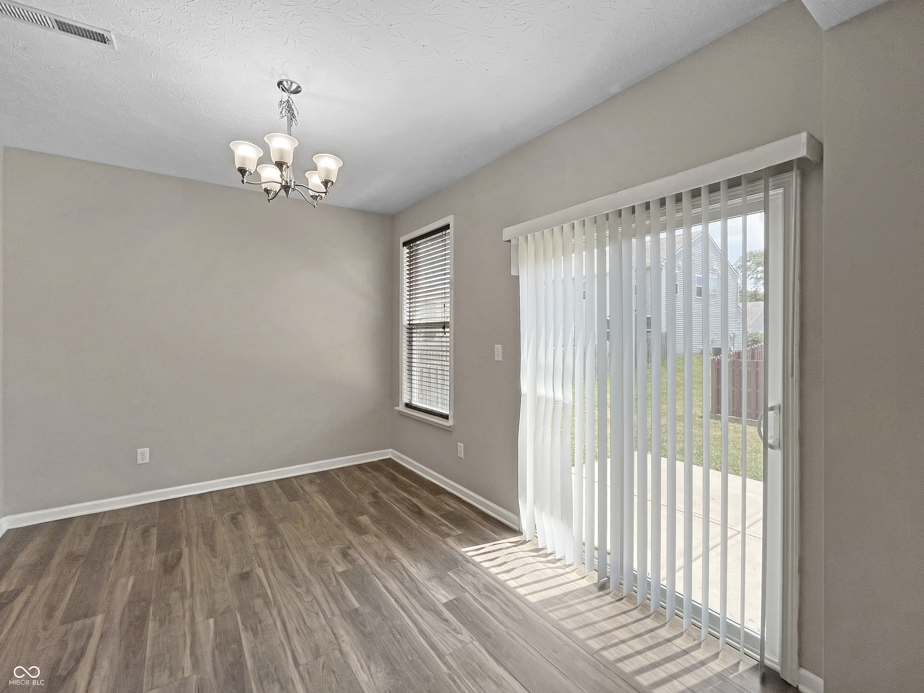 5775 Waterstone Way Whitestown, IN 46075 - Photo 3 of 14