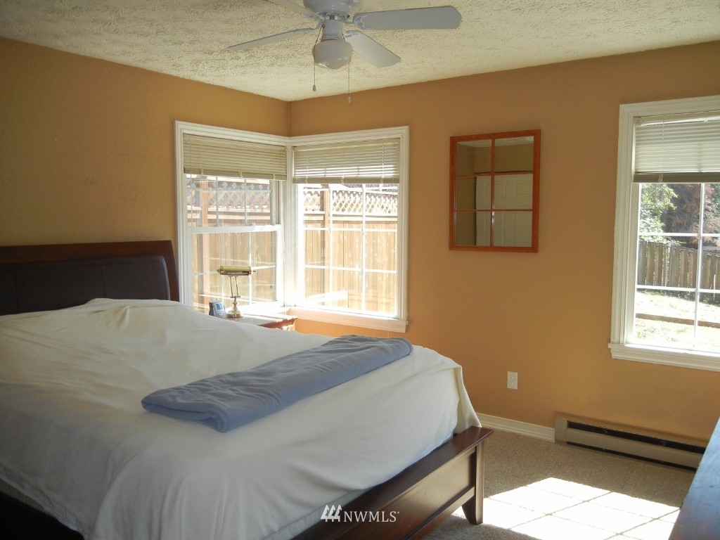 21627 7th Place West Bothell, WA 98021 - Photo 7 of 12