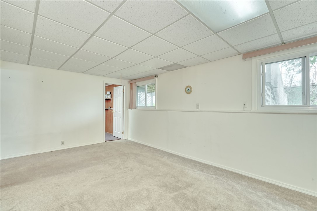 139 Nevins Road Henrietta, NY 14467 - Photo 28 of 38