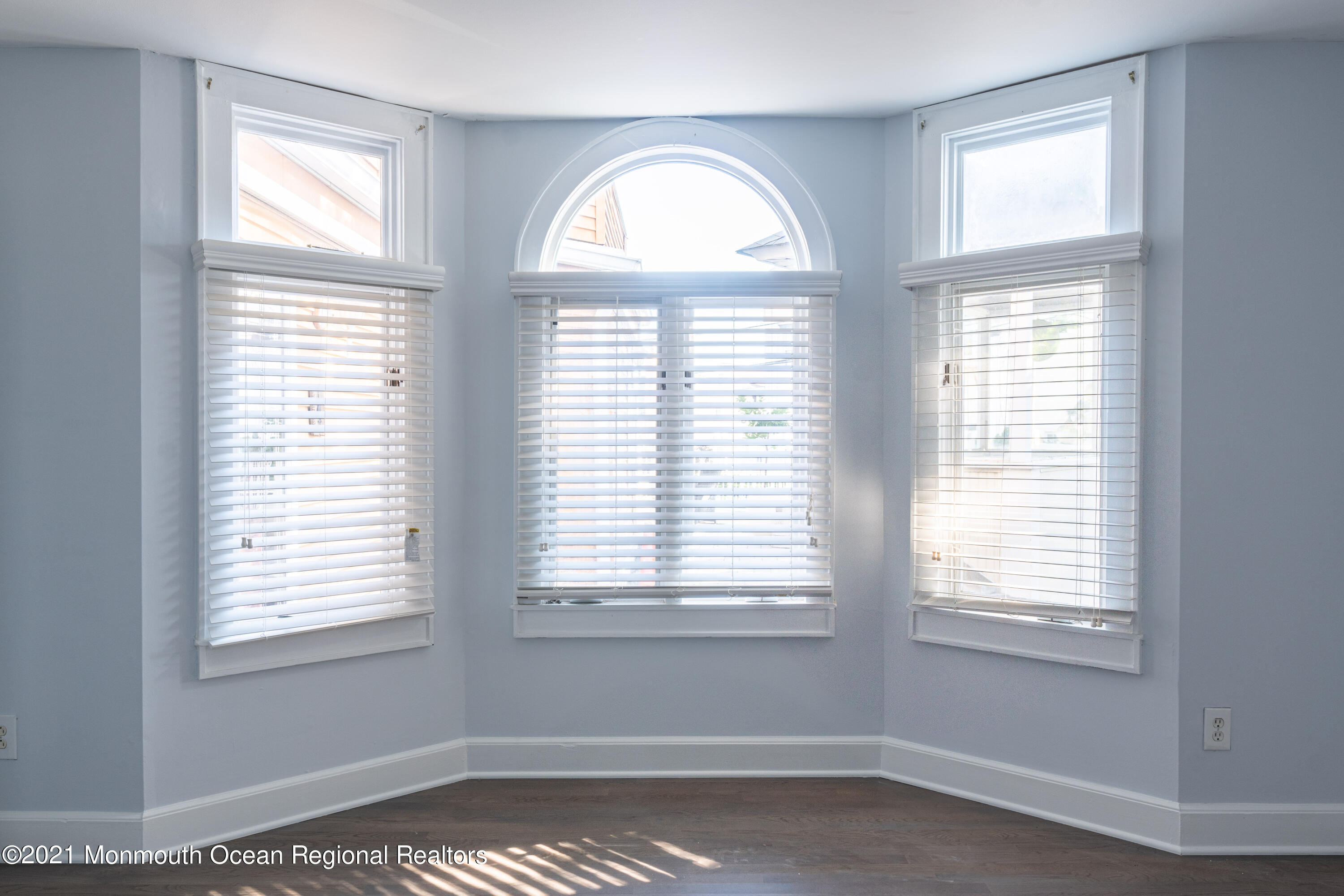 100 1st Street, Unit 5 Keyport, NJ 07735 - Photo 11 of 18 an empty room with a window