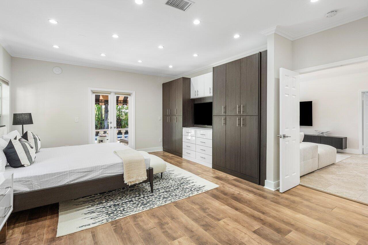 200 Northeast 2nd Street Boca Raton, FL 33432 - Photo 14 of 42 Primary Bedroom