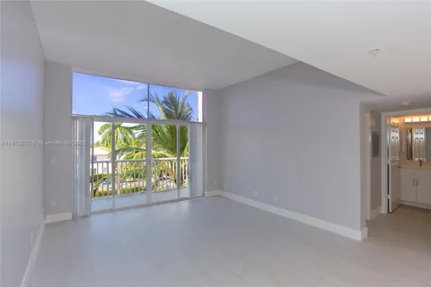 $289,900 | 1350 Southeast 3rd Avenue, Unit 404, Dania Beach, FL 33004