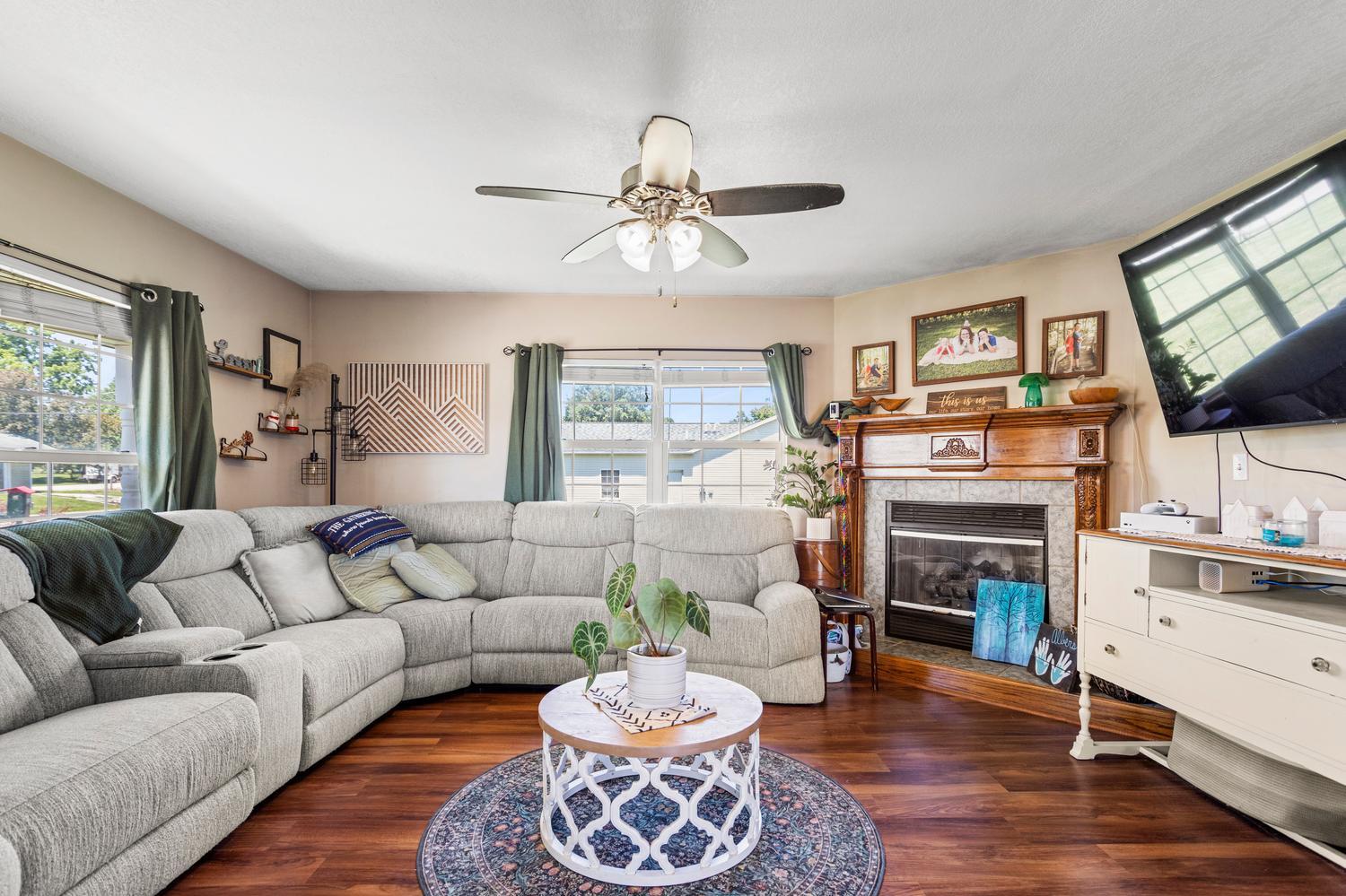 309 South High Street Fairmount, IL 61841 - Photo 10 of 27