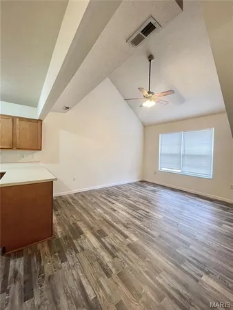 $1,295 | 463 Ponderosa Avenue, Unit 1, O'Fallon, IL 62269