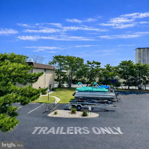 $319,900 | 105 120th Street, Unit 37, Ocean City, MD 21842