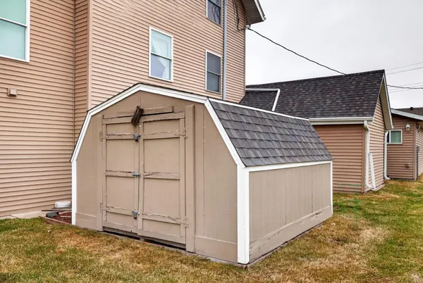 $1,350,000 | 202 3rd Avenue Southeast, Barnesville, MN 56514