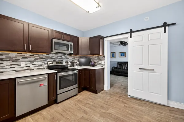 $1,350,000 | 202 3rd Avenue Southeast, Barnesville, MN 56514