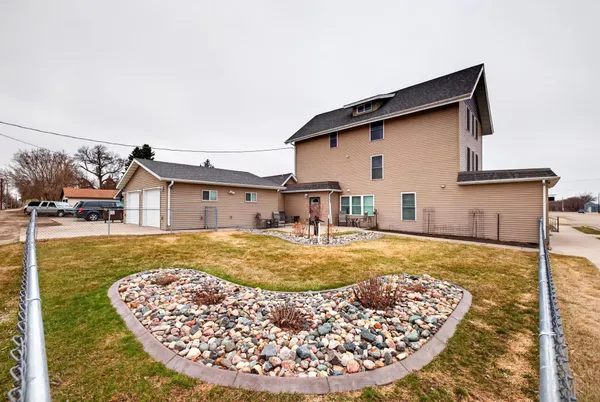 $1,350,000 | 202 3rd Avenue Southeast, Barnesville, MN 56514