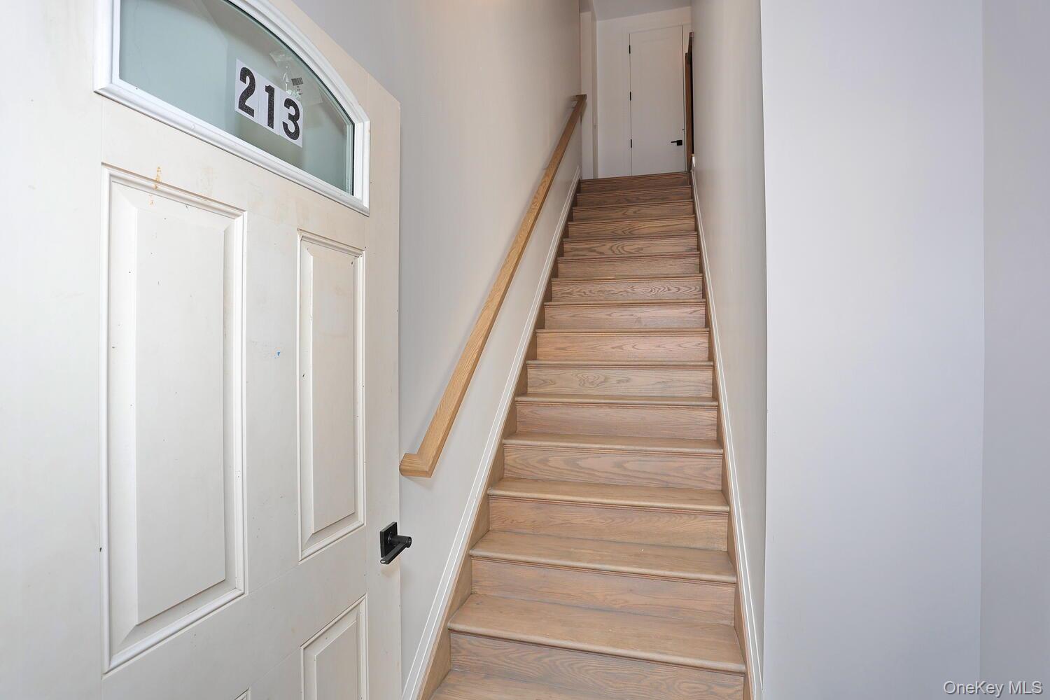 4 Howard Drive, Unit 213 Spring Valley, NY 10977 - Photo 3 of 42 a view of entryway