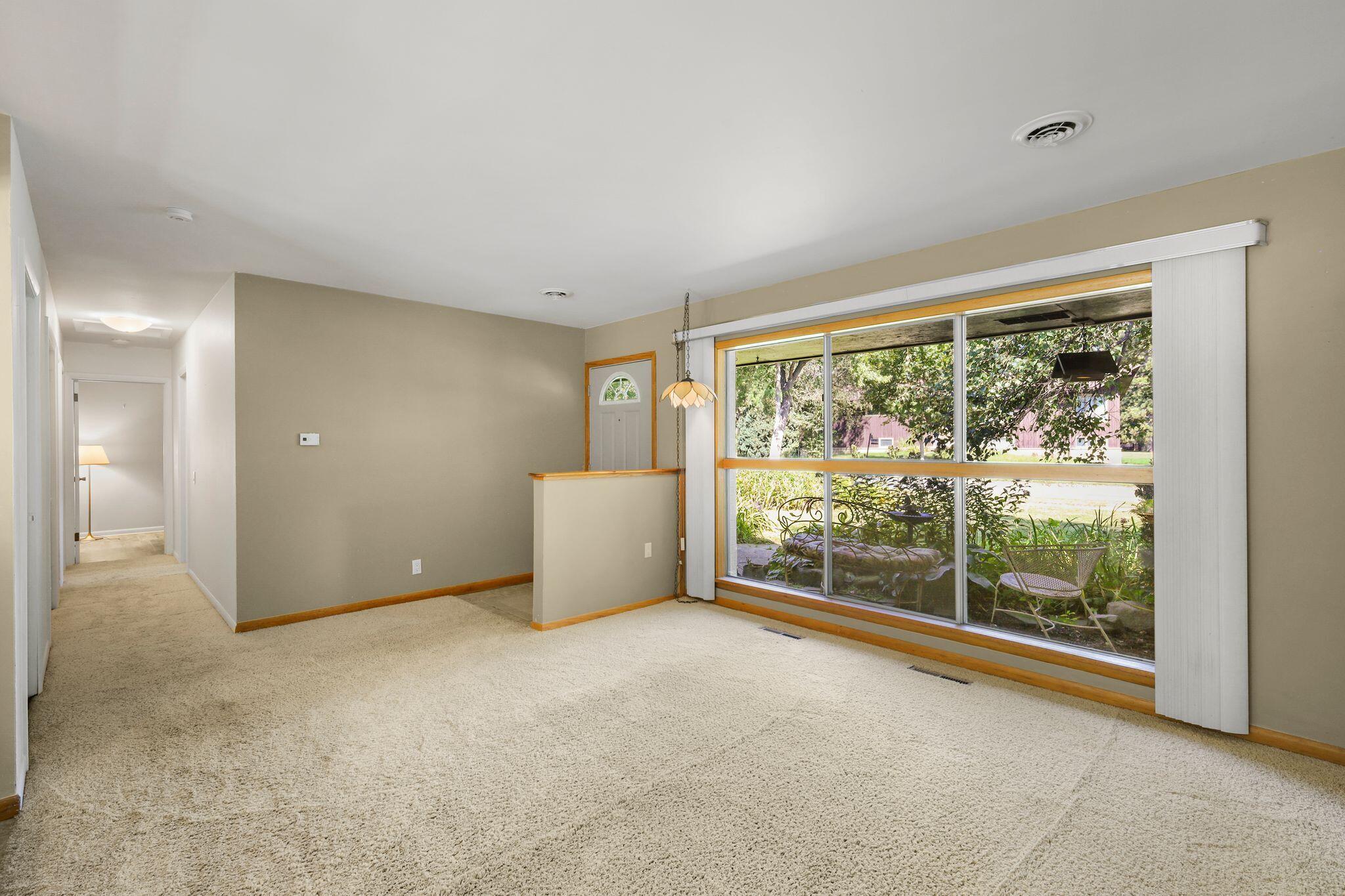 5805 Yorkshire Road Madison, WI 53711 - Photo 3 of 41 15_MW5A4269