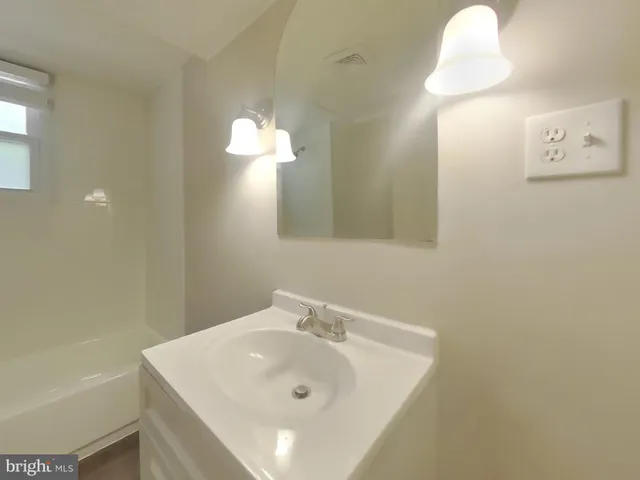 $2,549 | 9300 Overlook Circle, Newburg, MD 20664