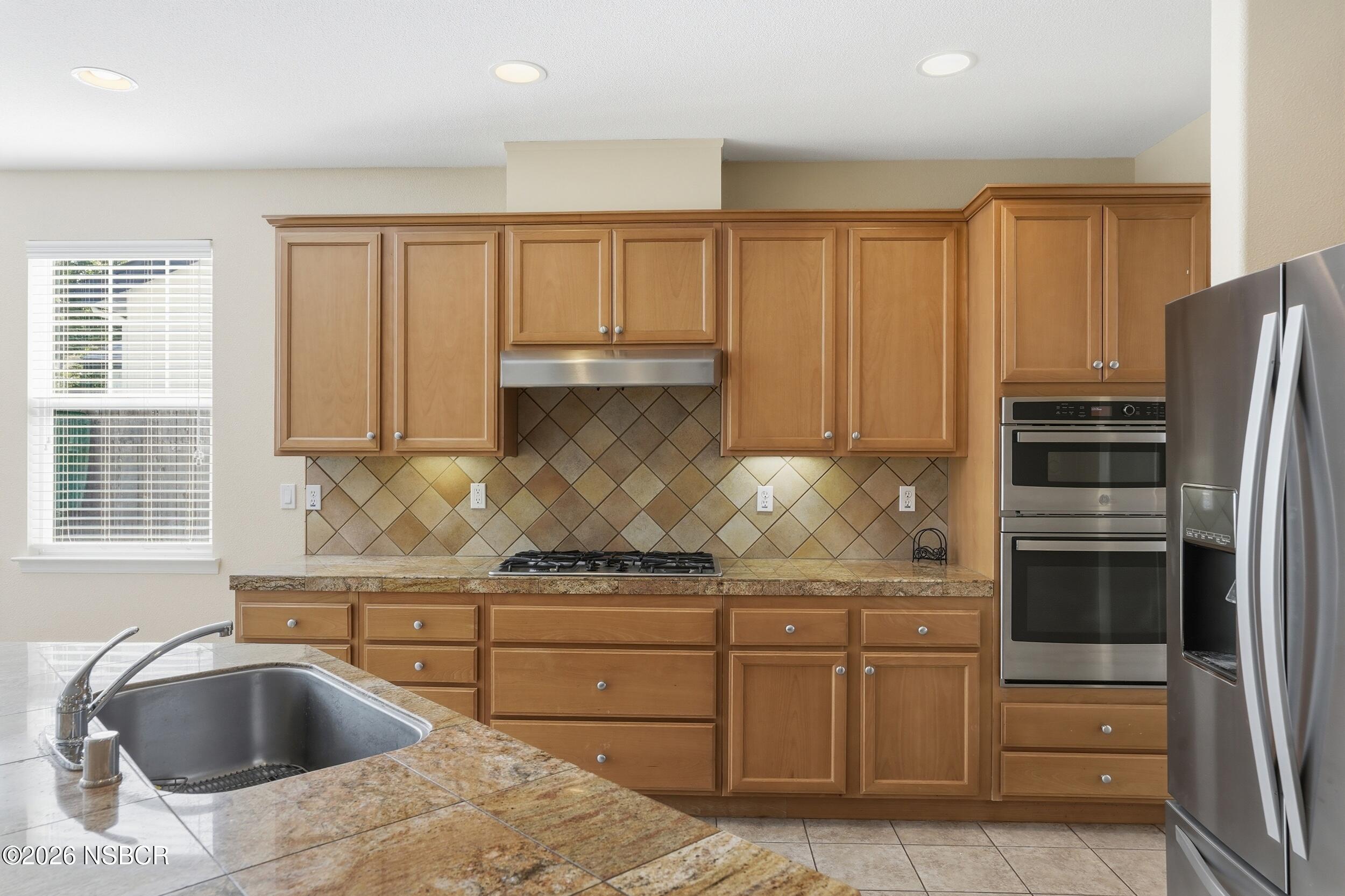 1557 Canyon Creek Road Santa Maria, CA 93455 - Photo 13 of 33 1557 canyon creek rd-16